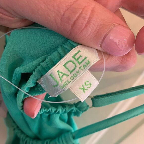 Jade Melody Tam Criss Cross Back Tank size XS - Picture 4 of 7